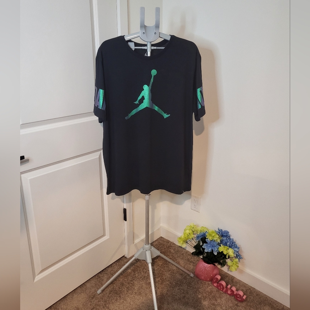 JORDAN MEN SHIRT